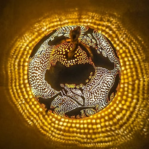 Serengeti Dreams (Größe M) Tischlampe
